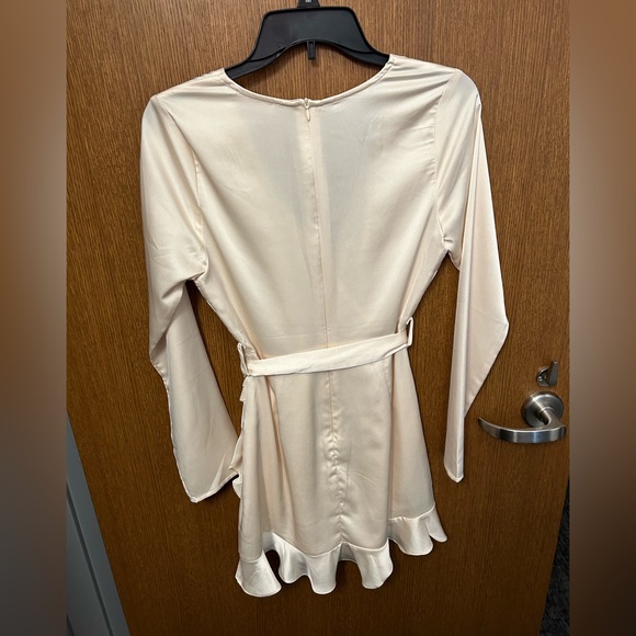 Satin Altar’d State dress - Picture 3 of 3